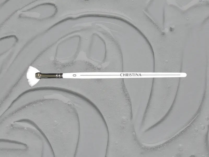 Brush - Christina NO0 Small Fan