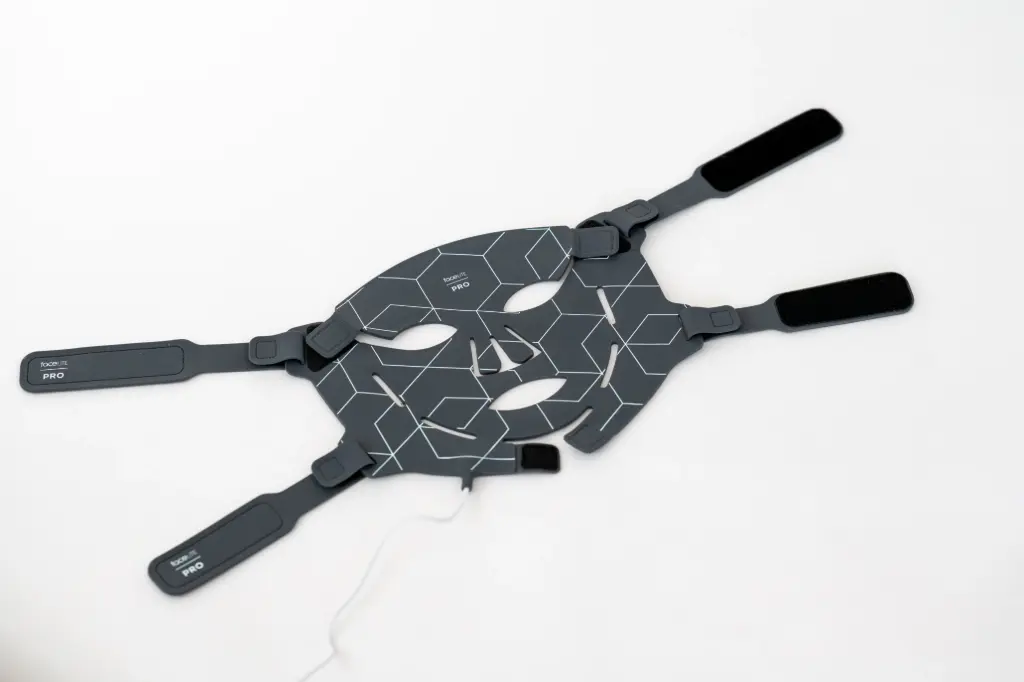 FaceLITE PRO